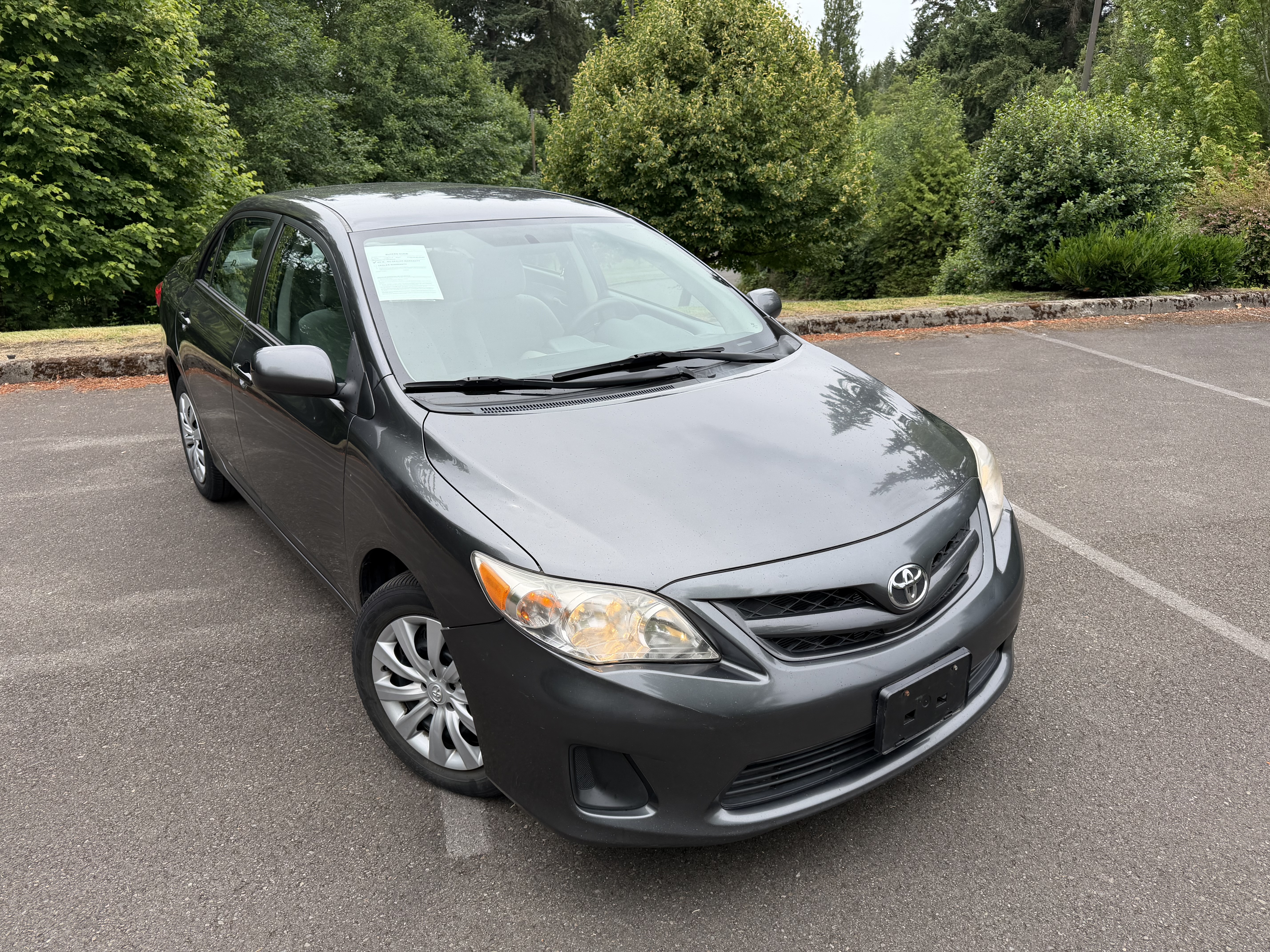 2013 Toyota Corolla LE - Photo 18